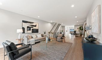 429 LEMONTE St, Philadelphia, PA 19128