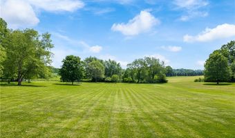 450 Hartville Rd, Atwater, OH 44201