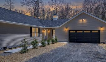 90 Oneida Trl, Albrightsville, PA 18210