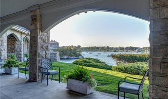 127 Harrison Ave 2, Newport, RI 02840