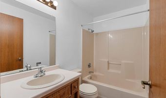 W2527 SKYVIEW Court, Appleton, WI 54915