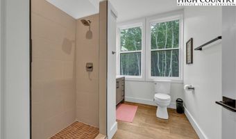 3681 Mulatto Mountain Rd, Fleetwood, NC 28626