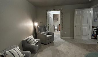 301 Scio Village Ct 149, Ann Arbor, MI 48103