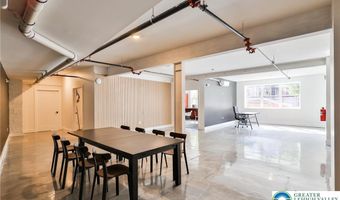 207 N Front St Office, Allentown, PA 18102