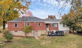 8216 Mackenzie Rd, Affton, MO 63123