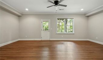 535 Rose Garden Ln, Alpharetta, GA 30009