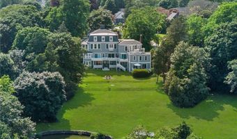 44 Bliss Mine Rd 10, Middletown, RI 02842