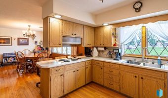 511 N Cherry Ave, Bridgewater, SD 57319