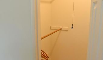 4360 IVYMOUNT Ct 32, Annandale, VA 22003