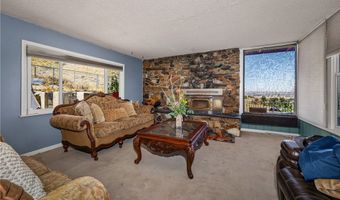 8929 Central Rd, Apple Valley, CA 92308