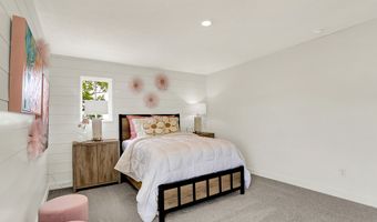 2405 Argentum Springs Dr, Avon, IN 46123