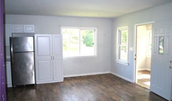 320 Broadway St, Amherst, OH 44001