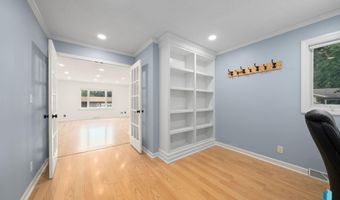 1513 E Sylvan Cir, Brandon, SD 57005