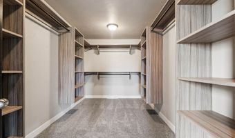 3455 E RUBYRED Dr, Appleton, WI 54913