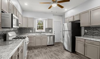 2005 SINCLAIR Ln, Baltimore, MD 21213
