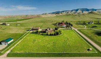 8 Funny Bird Ln, Buffalo, WY 82834