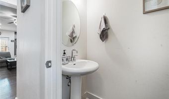 160 Auburn Gate Ln, Auburn, GA 30011
