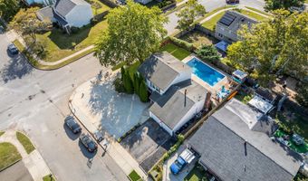 2 Lee Ct, Barnegat, NJ 08005