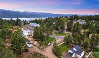 412 Antonette Cir, Cascade, ID 83611