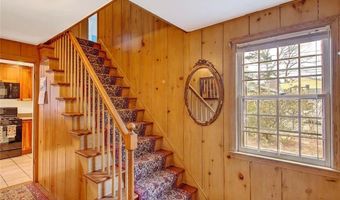 9 KNAPTON St, Barrington, RI 02806