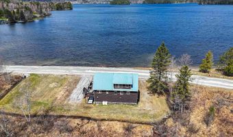 324 Lakeshore Dr, Brighton, VT 05846