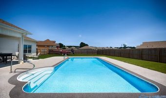 444 Summit Lakes Dr, Athens, AL 35613