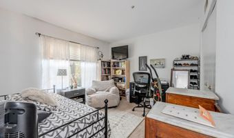 20- J SANDSTONE Ct, Annapolis, MD 21403