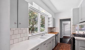 512 Carrison St, Camden, SC 29020