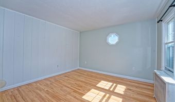 38 Danker Ave, Albany, NY 12206