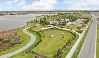 6321 CAMINO Dr, Apollo Beach, FL 33572