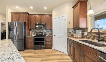 3216 LAND Ct, Cheyenne, WY 82001