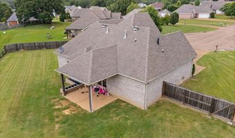111 London Cv, Batesville, MS 38606