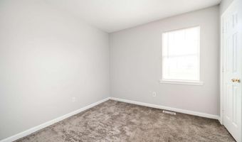 244 Lawrence St, Adairsville, GA 30103