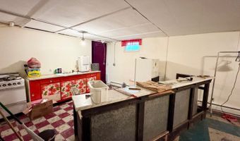212 7th Ave NW, Bowman, ND 58623