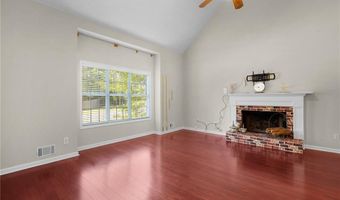 5046 Sunbrook Dr NW, Acworth, GA 30101