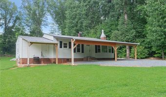 646 Hawthorne Dr, Asheboro, NC 27205