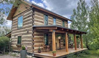201 BLUE LAKE Cir, Alpine, WY 83128