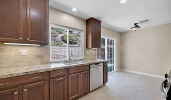 4853 Colony Dr, Camarillo, CA 93012