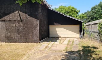 36 Peace Valley Rd, Ash Flat, AR 72513