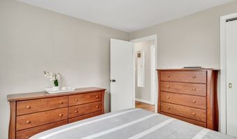 19 Tremlett Rd, Billerica, MA 01821