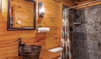 13518 Sylvan Dr, Bigfork, MT 59911
