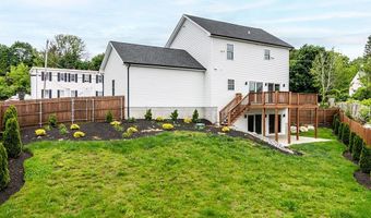 243 Simmonsville Ave, Johnston, RI 02919