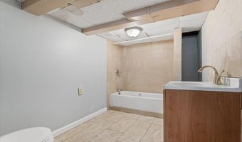 26 E 28TH St, Bayonne, NJ 07002