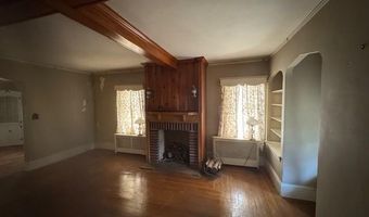 1002 Charles St, North Providence, RI 02904