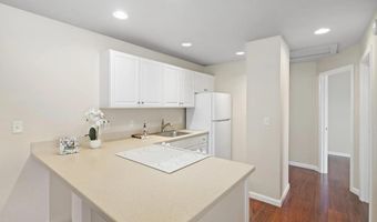 160 KEONEKAI Rd 14-202, Kihei, HI 96753