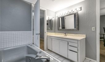 26 Dogwood Dr, Bella Vista, AR 72714
