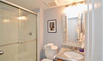6153 SUMMER PARK Ln, Alexandria, VA 22315