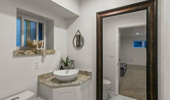 1525 Willow St, San Diego, CA 92106