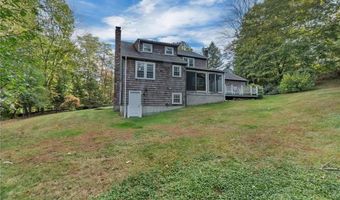 381 Woonsocket Hill Rd, North Smithfield, RI 02896