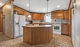 1978 Oloff Smith Rd, Allardt, TN 38504